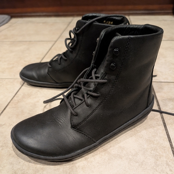 Vivo barefoot Shoes - Vivobarefoot Gobi IV Black Leather Boots